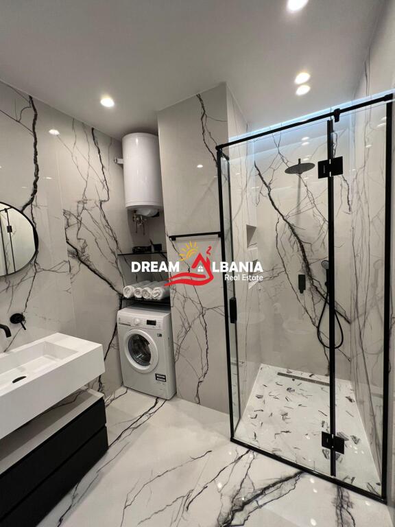 Apartament modern 2+1 me qera ne qender (ID 42215316)