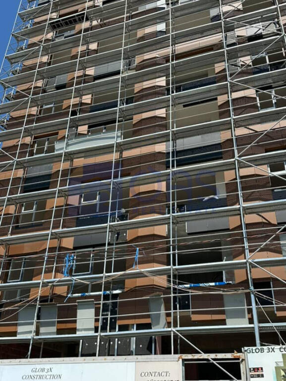 Shitet apartament 2+1+2 Prane Bulevardit te Ri (rruga Jordan Misja)

