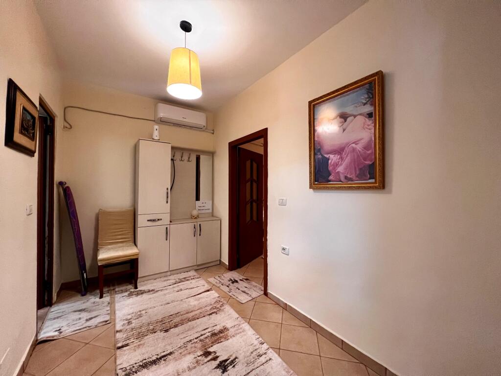 In affitto, Appartamento 1+1, "21 Dhjetori", Tirana.