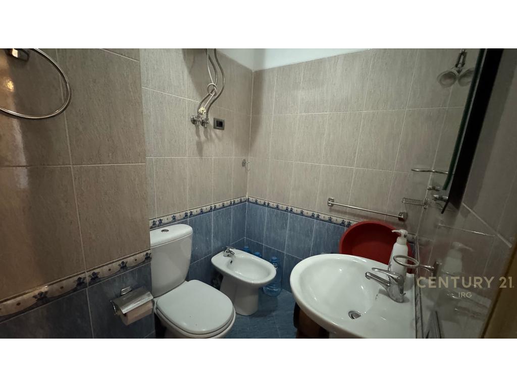 🏡 Spacious 3+1+2 Apartment for Rent in One of Tirana's Most Desirable Areas!