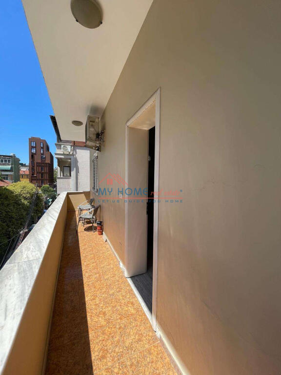 2+1 apartment for rent on Kavaja Street in Tirana