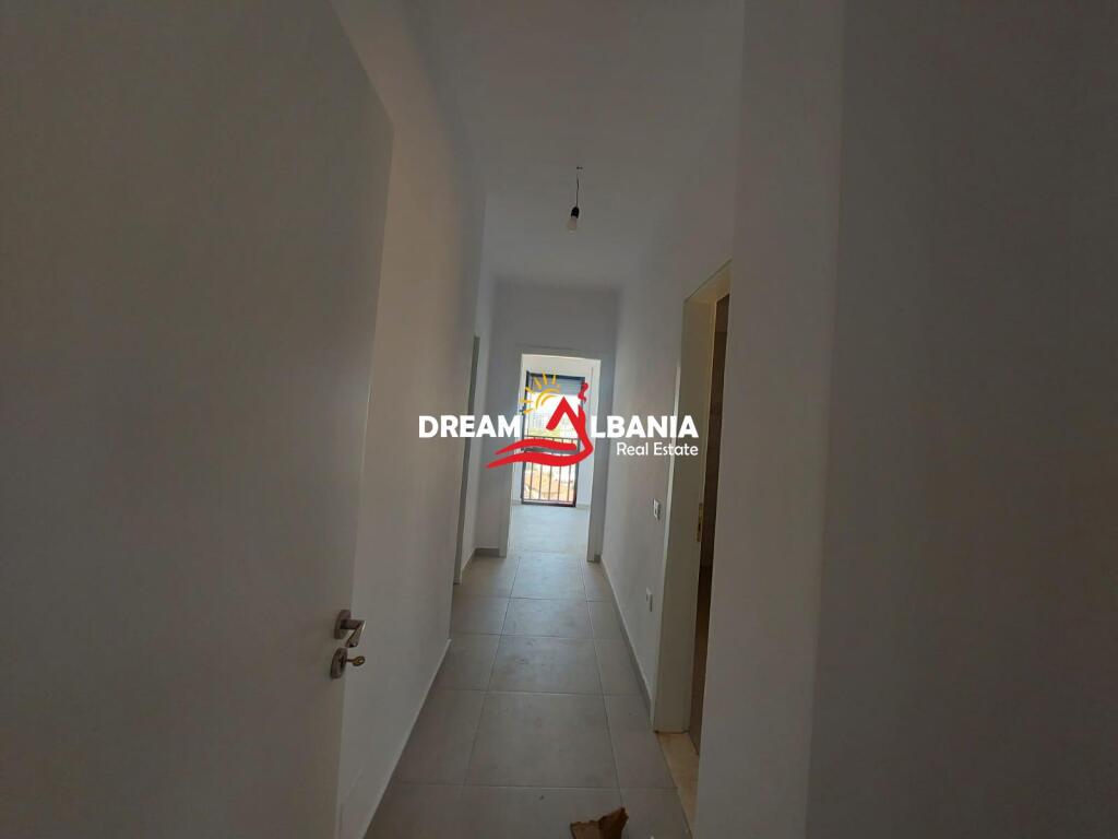 Appartamento 3+1 in vendita, in via Dibra vicino a Vila Gold a Tirana (ID 4131289)