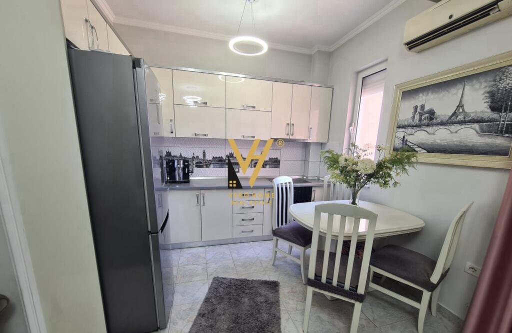 APPARTAMENTO 1+1+BLK IN AFFITTO IN VIA KONGRESI MANASTIRIT 550 EURO