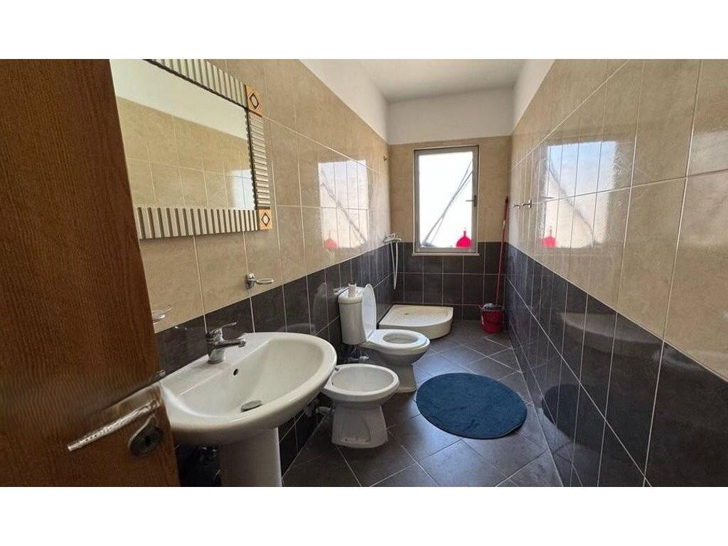 AFFITTASI APPARTAMENTO 2+1+2 NELLA NUOVA UNAZA! 450 € /Mese