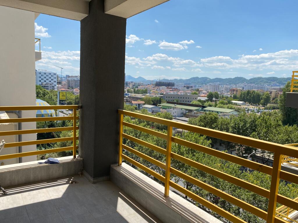 IN VENDITA, APPARTAMENTO 2+1+2, LAPRAKË, TIRANA, ID: 1001-15