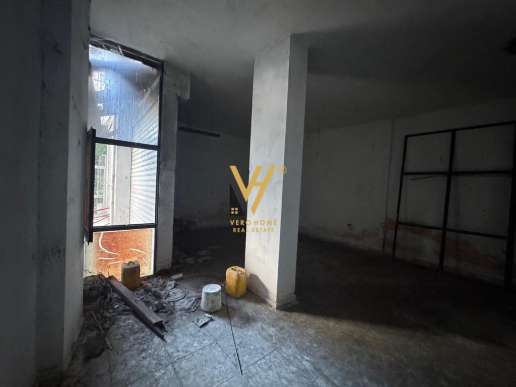 SHOP FOR SALE 70 M2 AT 5 MAJI 115,000 EURO