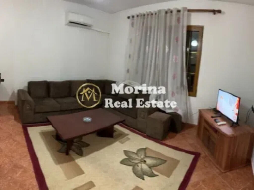 Affitto, Appartamento 1+1, Via Dibres, 450 euro/mese