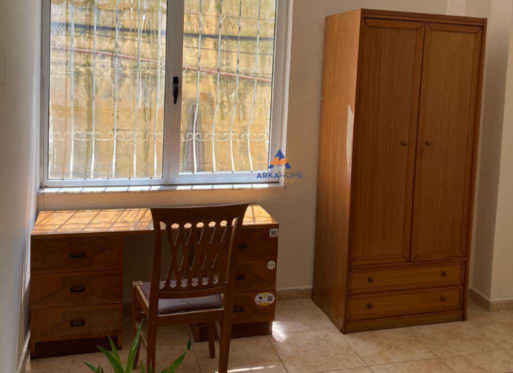 JEPET APARTAMENT ME QERA 2+1+BALLKONE "TE KODRA E DIELLIT" 50.000 LEKE