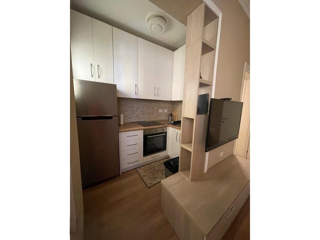 Appartamento 1+1 in affitto in Via "Mine Peza"! 600 € /Mese