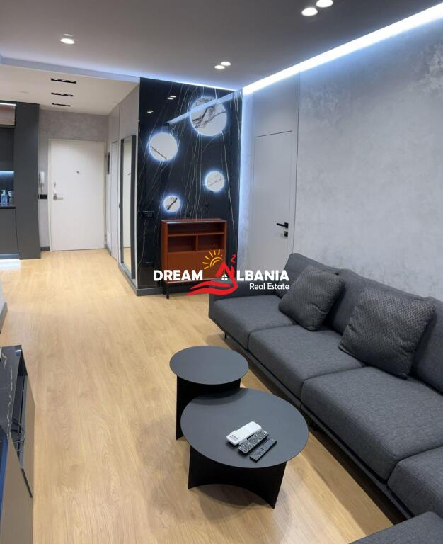 Apartament modern 2+1 me qera ne qender (ID 42215316)