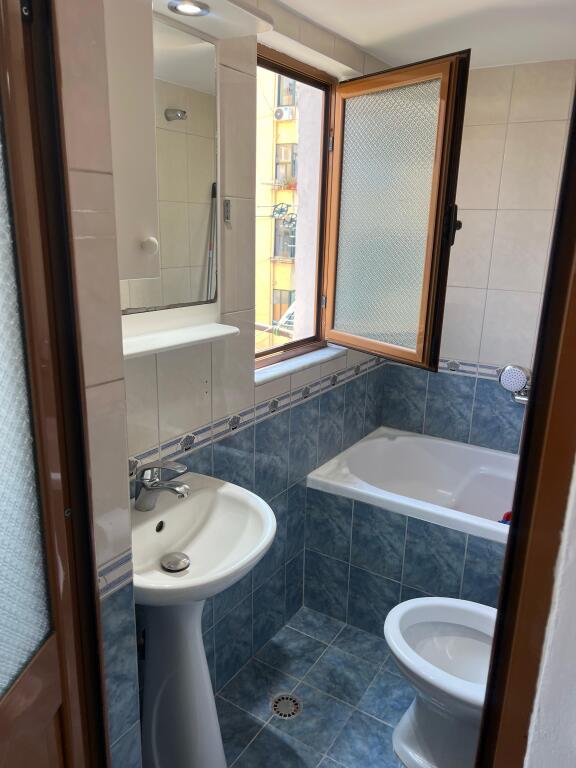 Appartamento in affitto 2+1 presso Pallati me shigjeta
