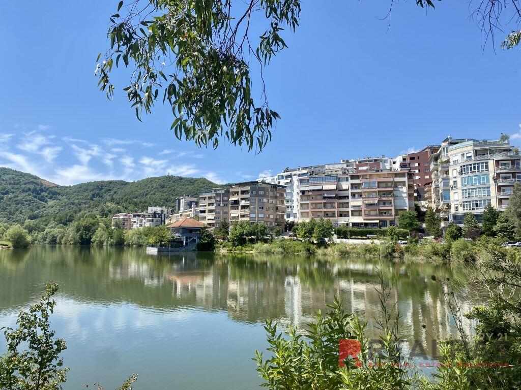 🌟 Appartamento 2+1+2 in Vendita vicino al Lago Vuoto – Vista Meravigliosa e Alta Qualità