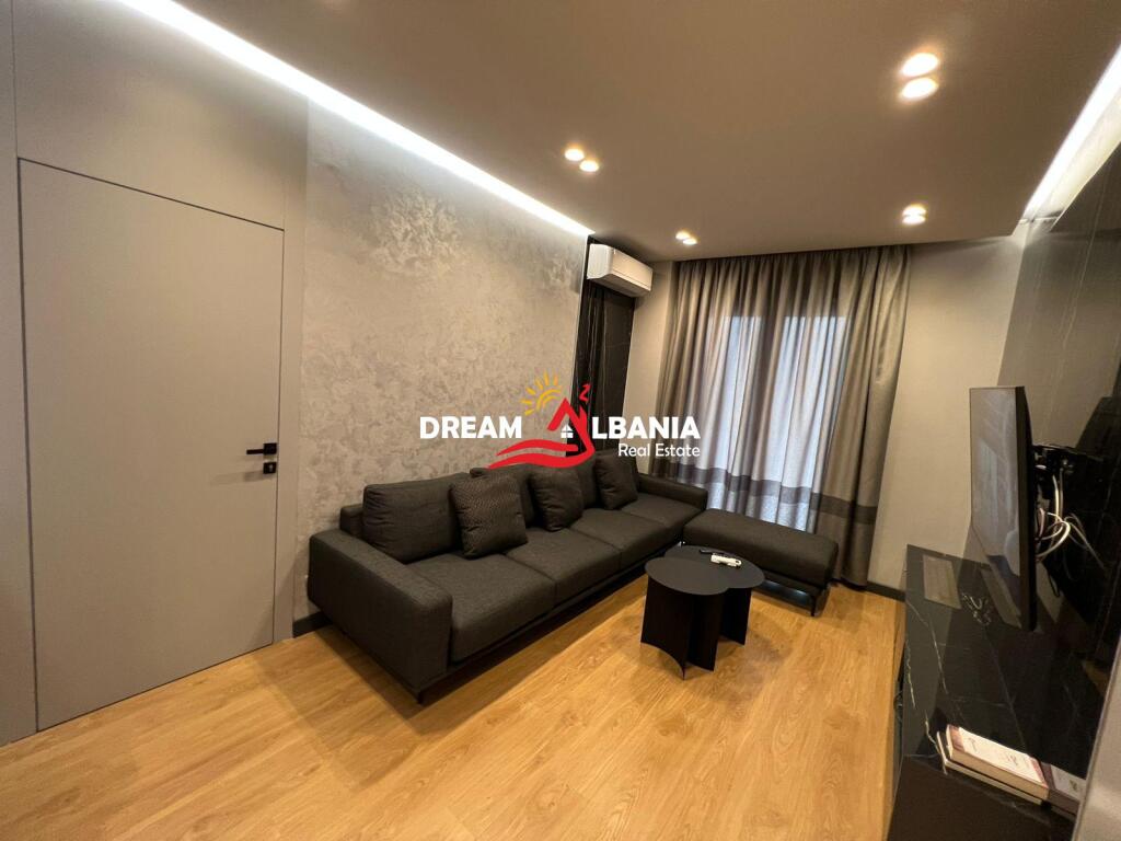 Apartament modern 2+1 me qera ne qender (ID 42215316)