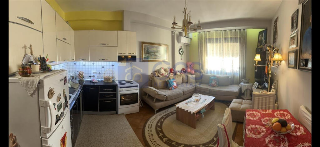 Apartment 1+1 for rent in Astir 400 euros