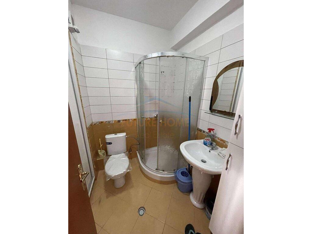 Affitto, Appartamento 2+1, Unaza e Re, Tirana.