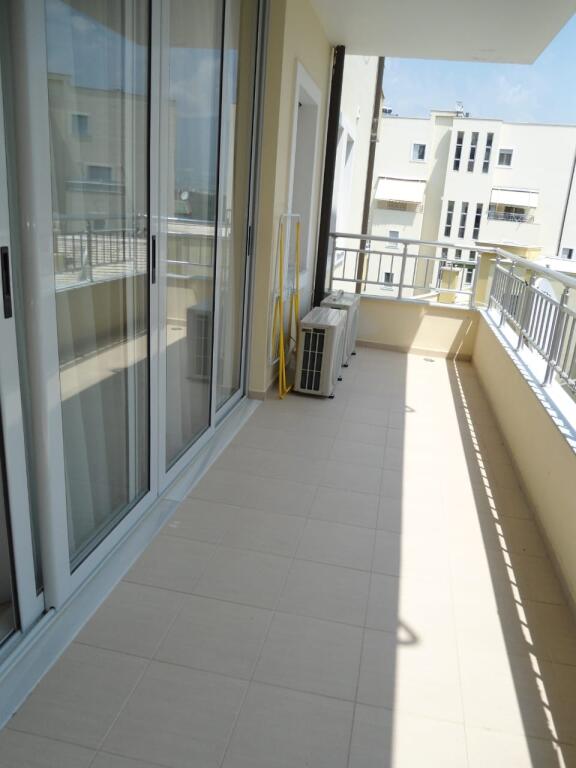 1+1, arredato, lago secco, 550 euro con parcheggio
