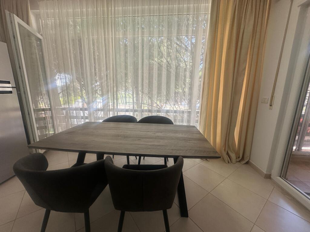 Apartament 2+1 ne Shitje – Lura Resort, Gjiri i Lalezit
