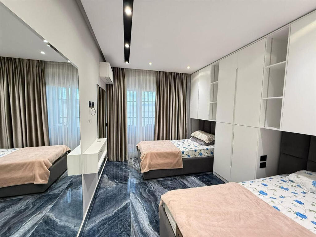 Appartamento in affitto 2+1+posto auto vicino al Giardino Botanico (ID B2201395) Tirana