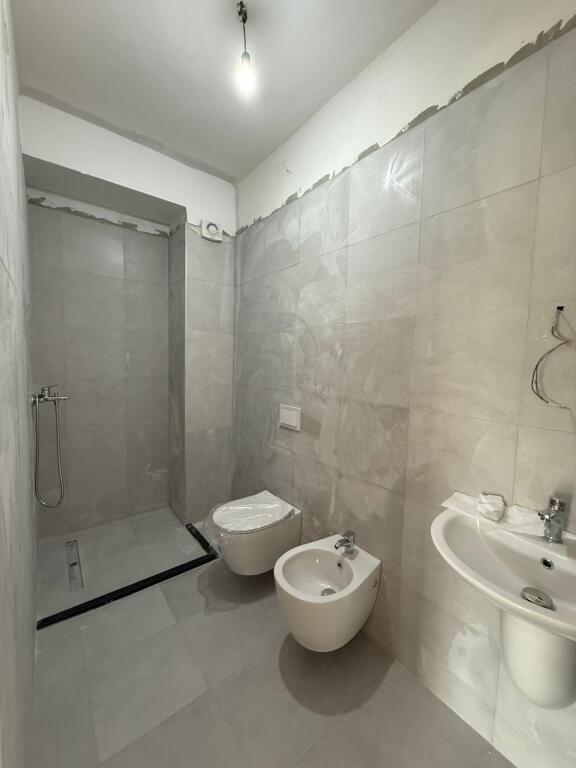Appartamento 2+1+2 in vendita vicino al Lago Secco