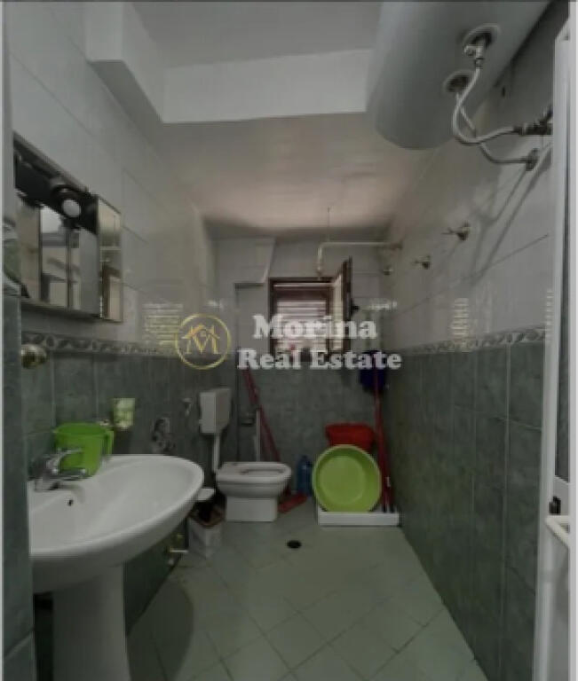 Affitto, Appartamento 2+1, 21 Dhjetori, 550 euro/mese