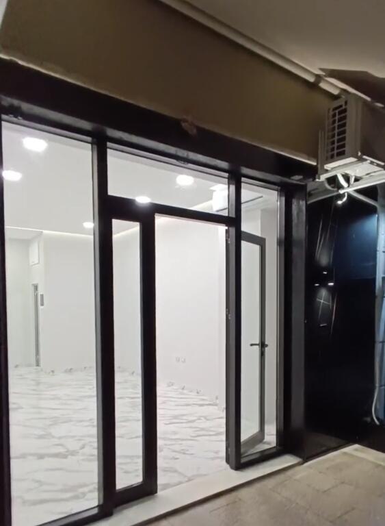 Shop for rent near the Tirana prosecutor's office