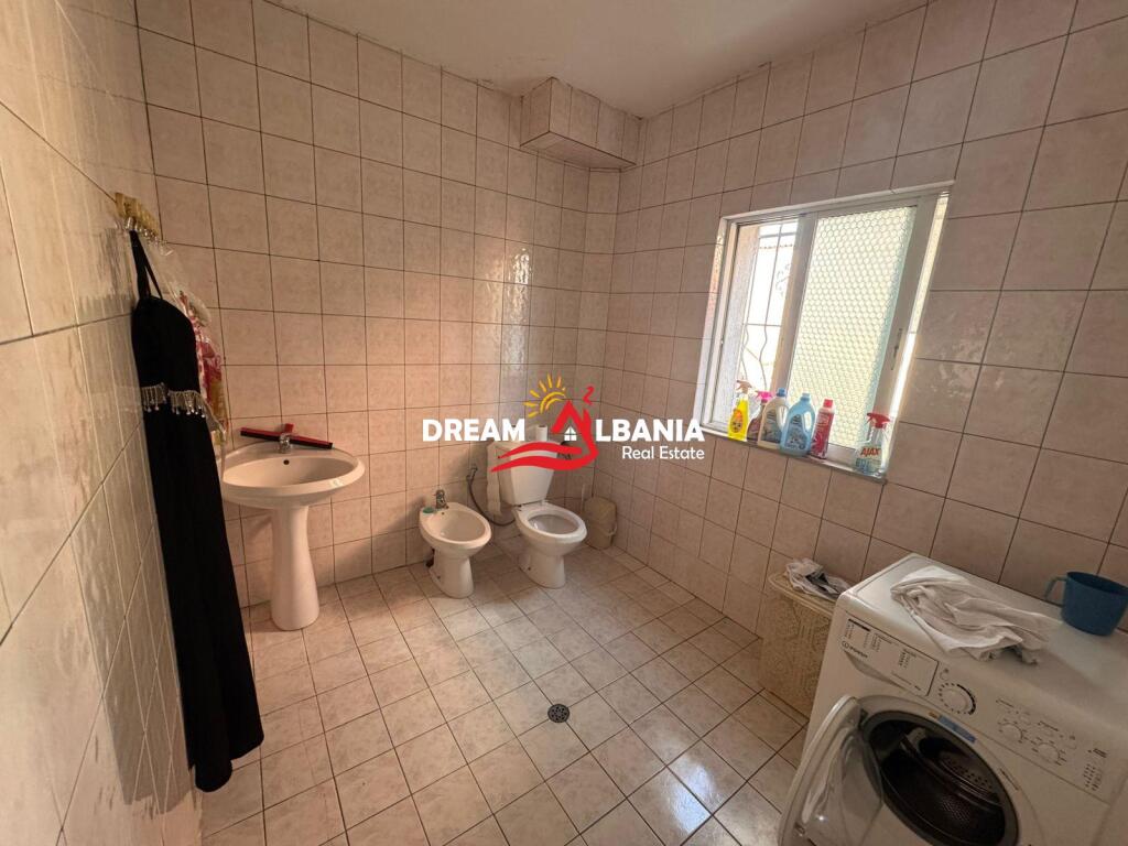 Apartment for rent 3+1+2  at Kodra e Priftit, near the European University in Tirana (ID 4251405)
