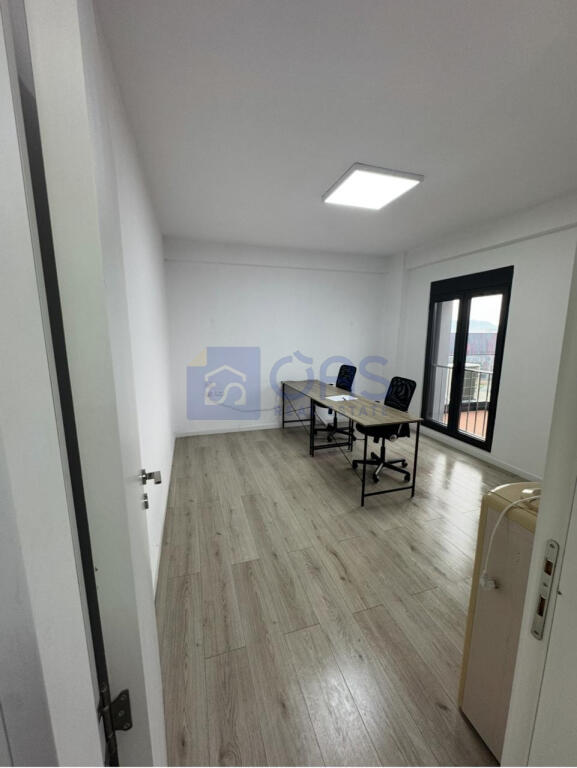 Business premises for rent on Elbasanit Street