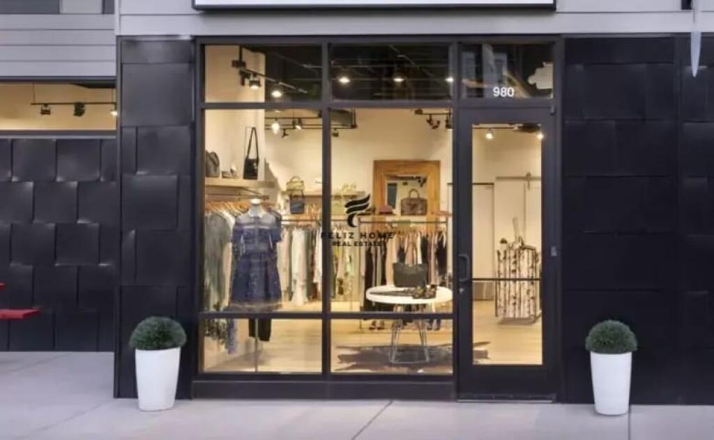 SHOP FOR SALE 63 M2 ZOGU I PARE BOULEVARD 630,000 EURO