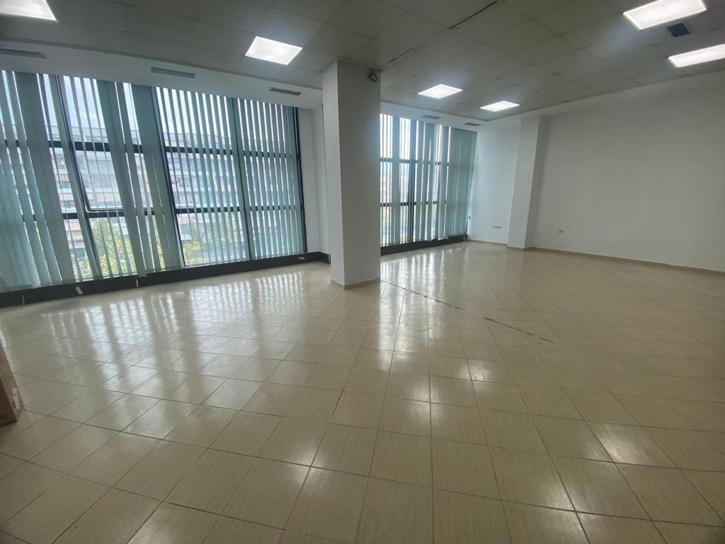 Commercial Space For Sale 📍Overpass of the Commune
