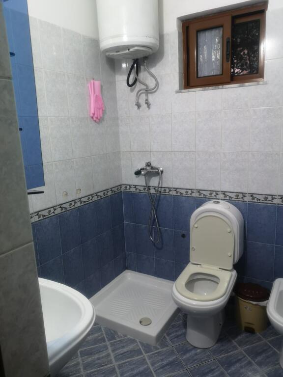 APPARTAMENTO 1+1. 30000 LEKE.ASTIR.VICINO SPRINT MARKET