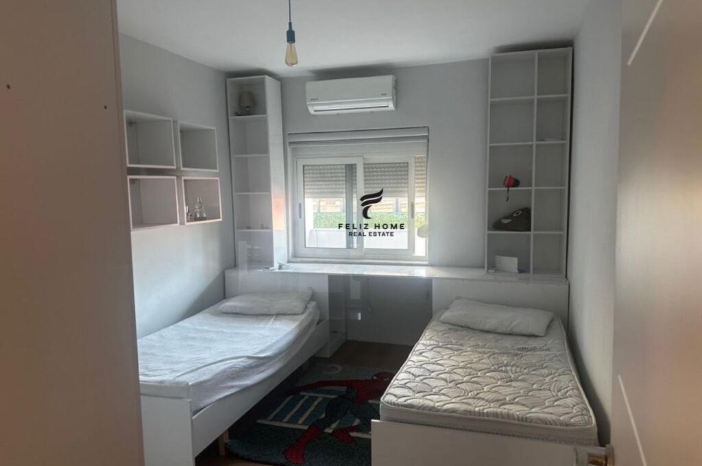 APARTMENT FOR RENT 3+1 DURRES STREET 800 EURO