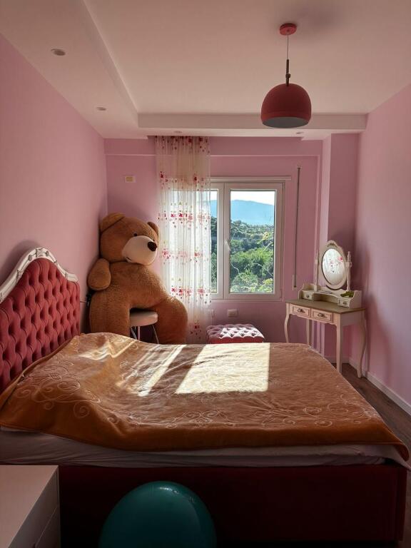 Tirane, jepet me qera apartament duplex Dublex Kati 0, 80 m² 1.000 € (Kodra diellit 2)
