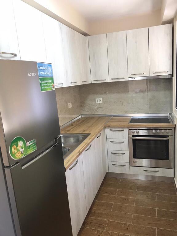 2+1,te mulliri i vjeter,21 dhjetori,e mobiluar,600 euro