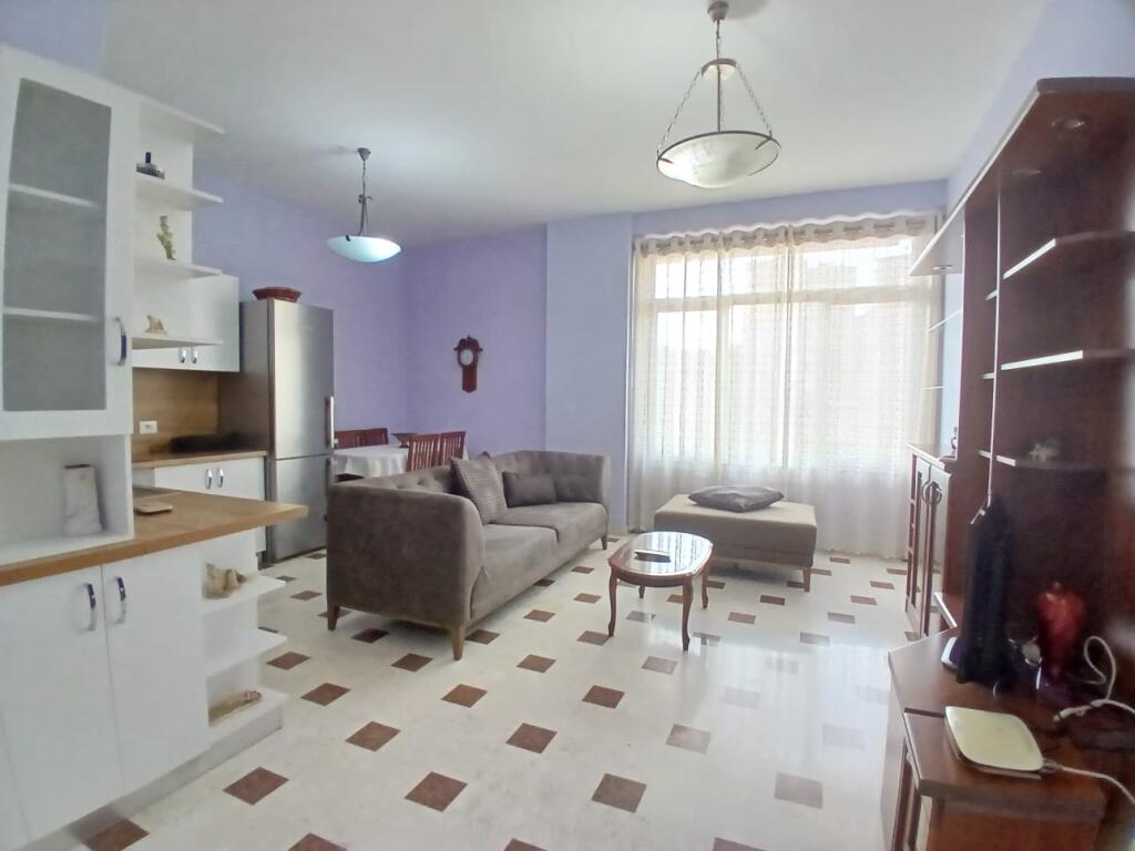 3+1, furnished, at the new market, 650 euros