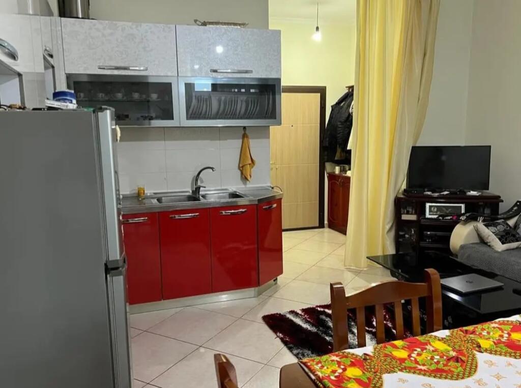 Occasion! 2+1 apartment for sale in Kamez/ Blue Boulevard (89,000 euro)