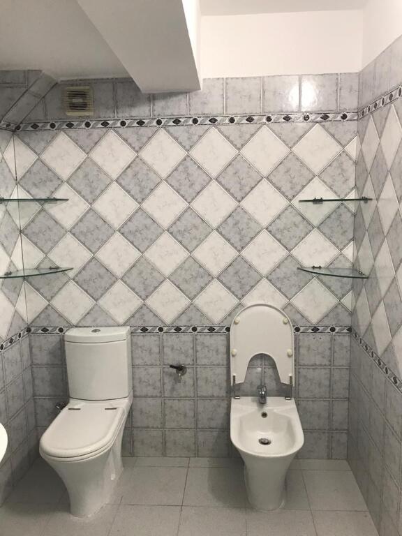 2+1,te mulliri i vjeter,21 dhjetori,e mobiluar,600 euro