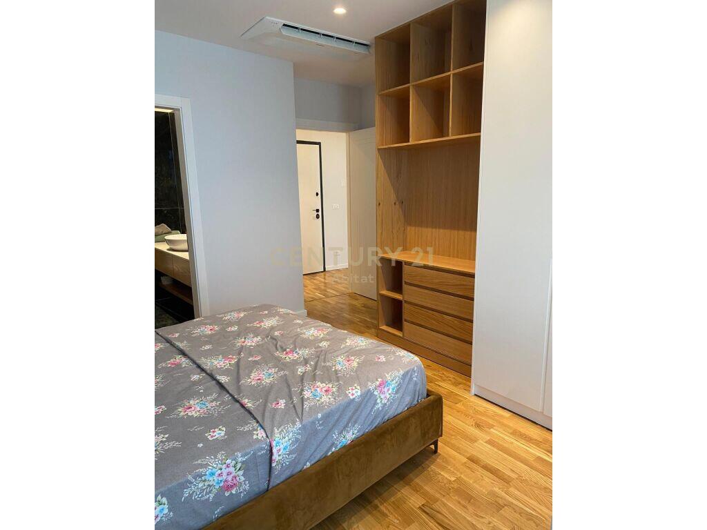 🏢 2-Bedroom + 2 Bathrooms Apartment for Sale at “Lake View” Residence