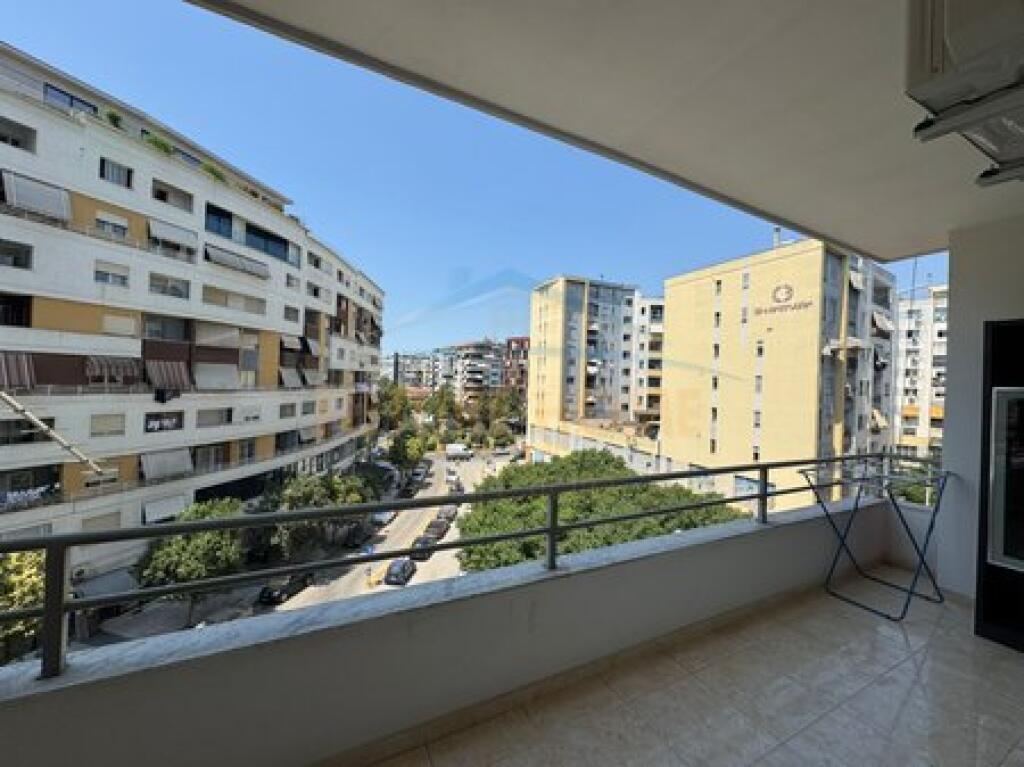 Affitto, Appartamento 1+1. Unaza e Re.