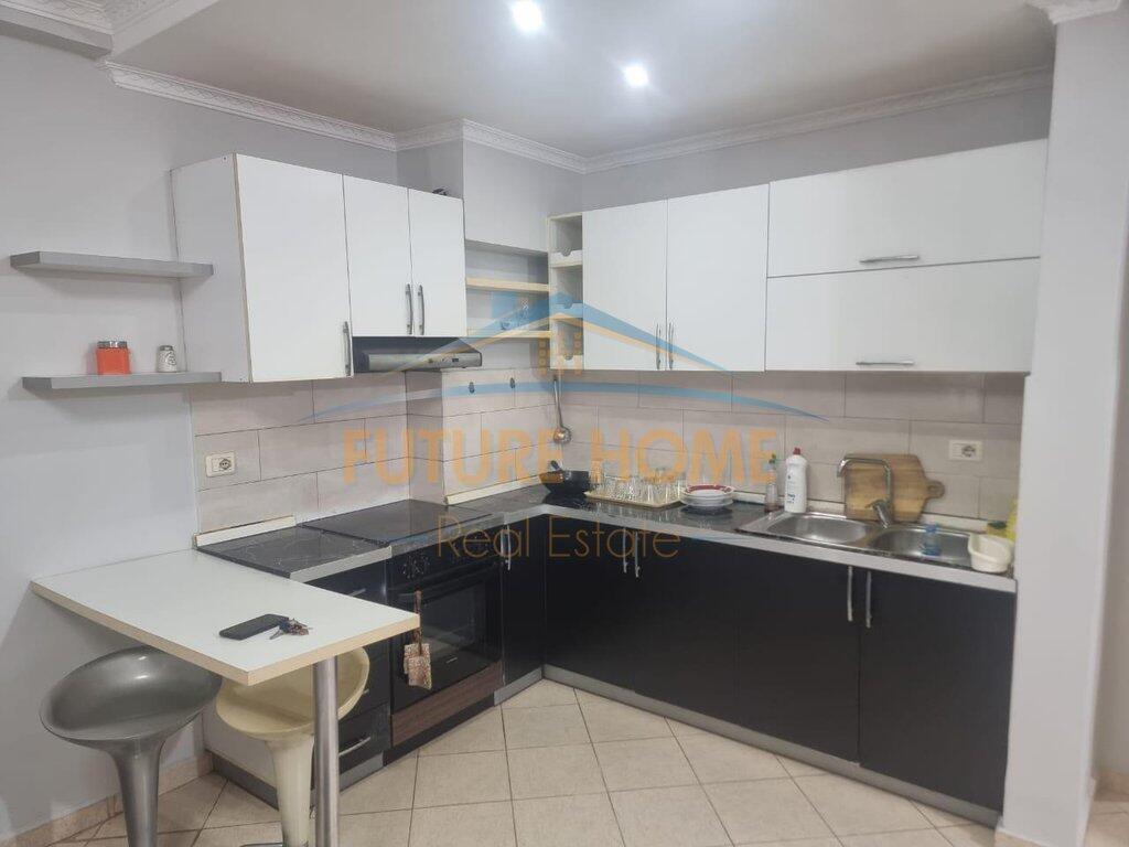 Affitto, Appartamento 1+1, Fresk, Tirana.