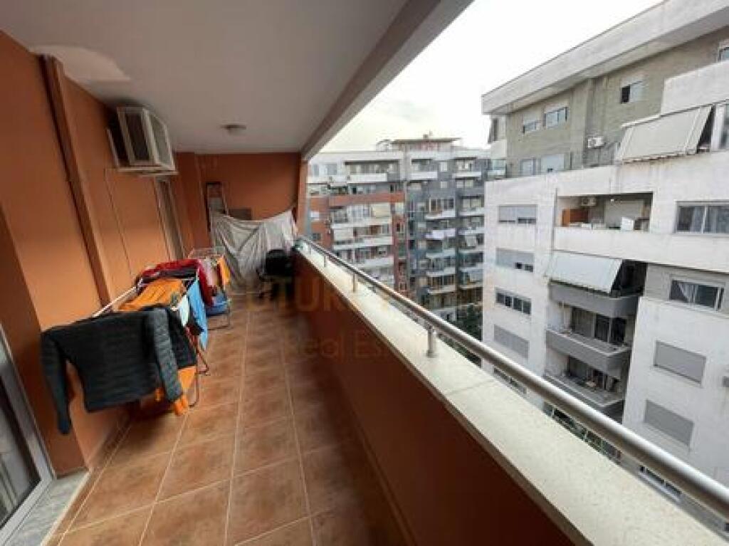 Affitto, Appartamento 2+1+2, Nuovo Anello, Tirana.