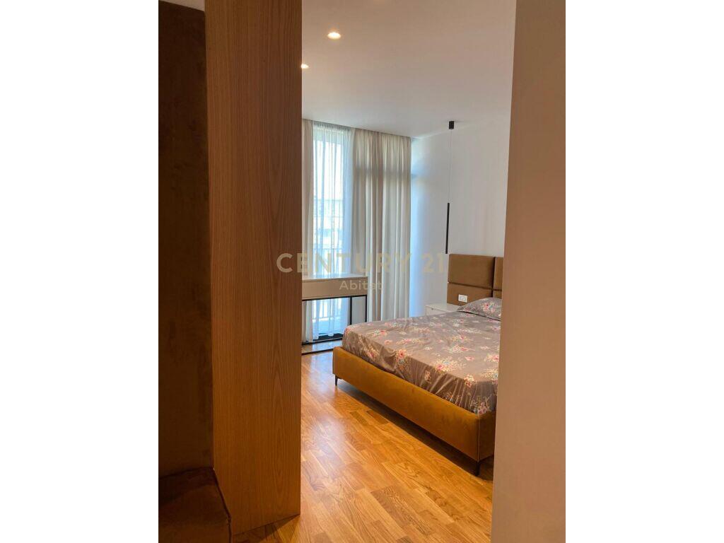 🏢 2-Bedroom + 2 Bathrooms Apartment for Sale at “Lake View” Residence