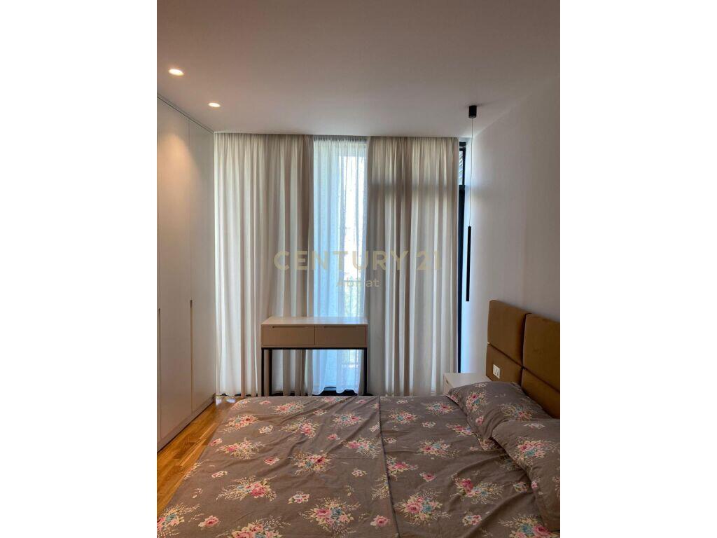 🏢 2-Bedroom + 2 Bathrooms Apartment for Sale at “Lake View” Residence