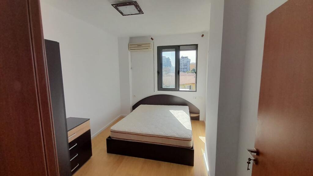Apartment 1+1 for rent near Willson Square (59,000 Leke)