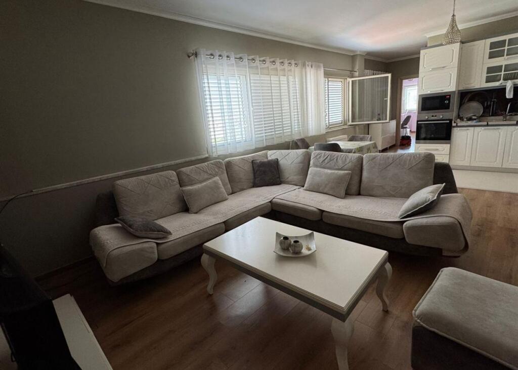 2+1 Apartment for rent in Don Bosko/ Vizion Plus (68,000 Leke)