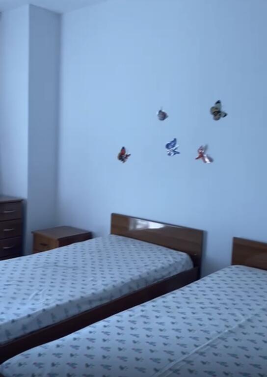 Apartament 2+1 me qira perballe Harry Fultz