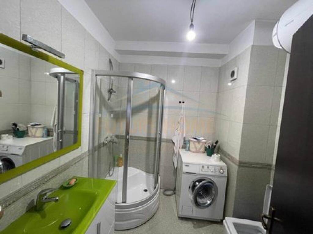 Affitto, Appartamento 2+1+2, Nuovo Anello, Tirana.