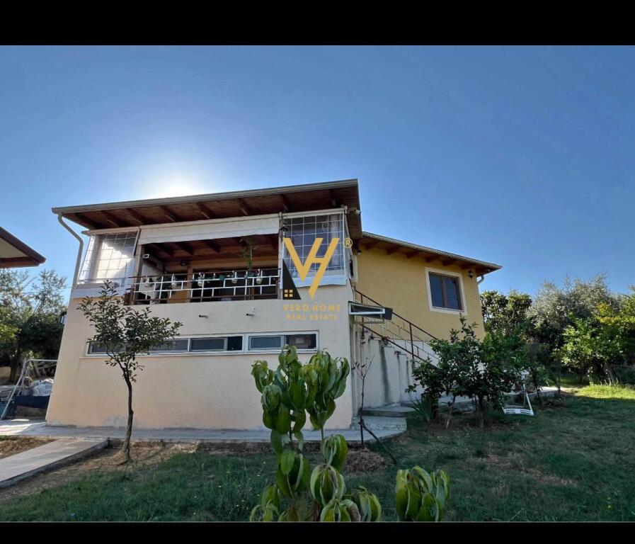 VILLA 3+1+2+BLK IN VENDITA A DAIAS, PETRELE 600.000 EURO