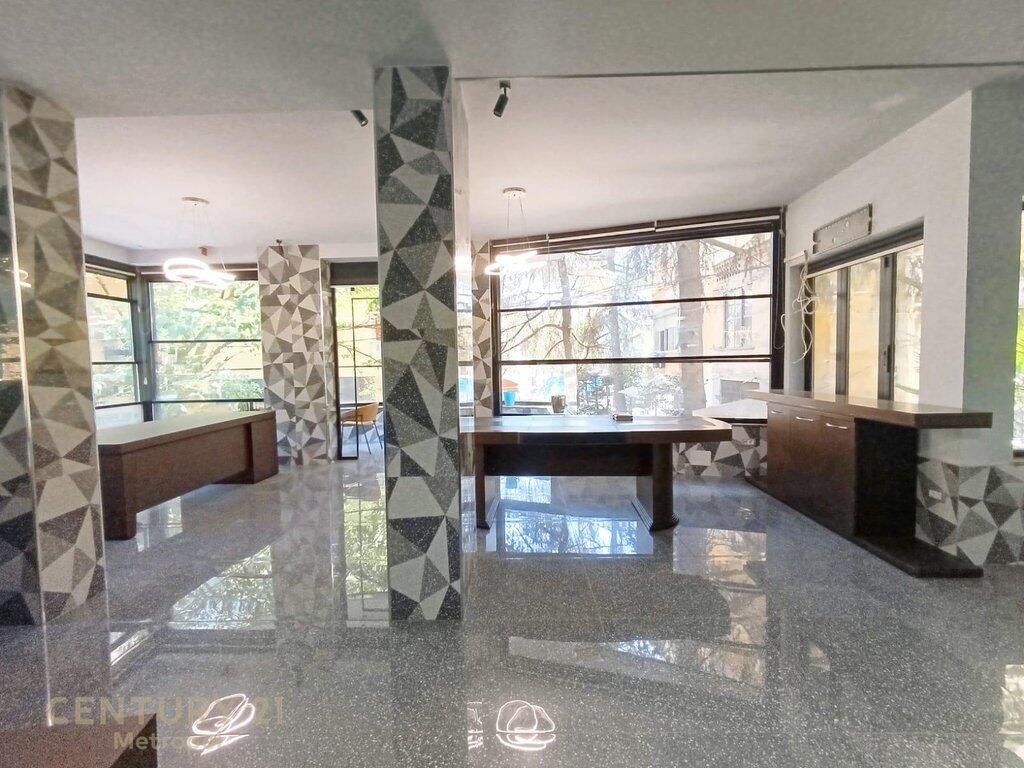 OFFICE FOR RENT – VERY CLOSE TO THE TIRANA PROSECUTOR'S OFFICE