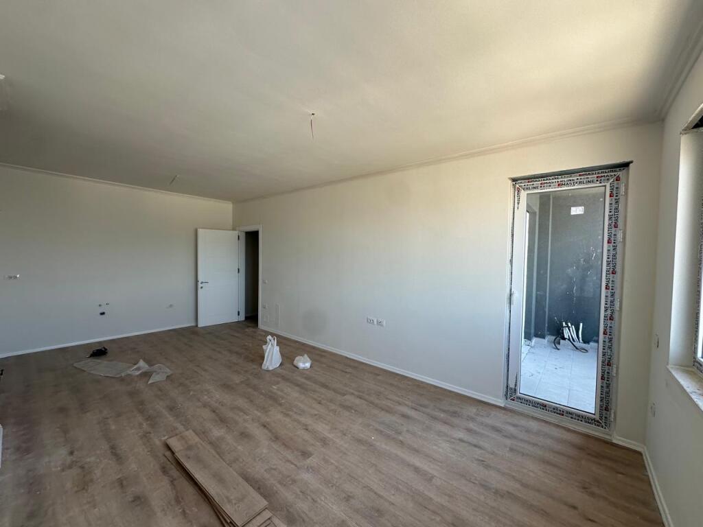 APARTMENT READY FOR LIVING AT UNIVERS CITY, 2+1+2 TIRANA