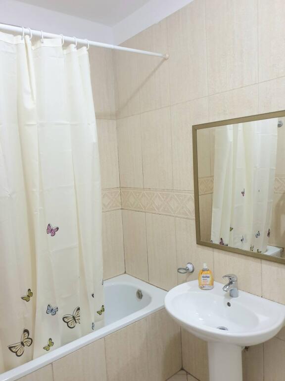 Apartament Per Qira – Pranë Air Albania Stadium (RTSH)